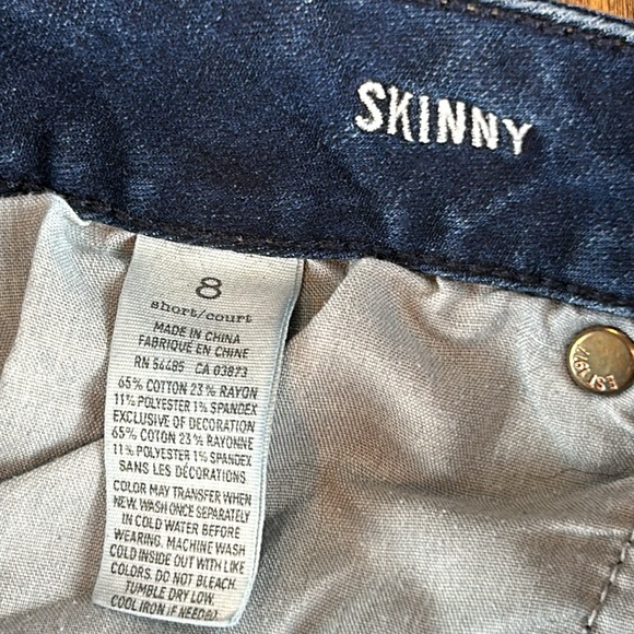 American Eagle outfitters size 8 jeans - Picture 10 of 16